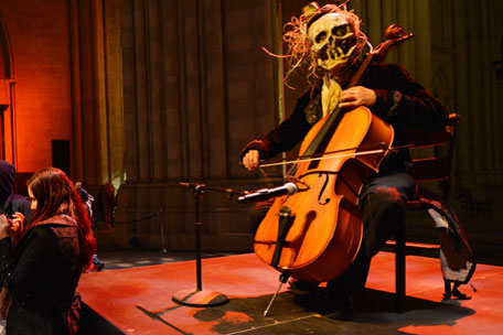 Here's a spooky cello thing Here's a spooky cello thing