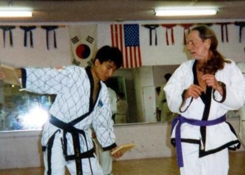 Willie Nelson, martial artist